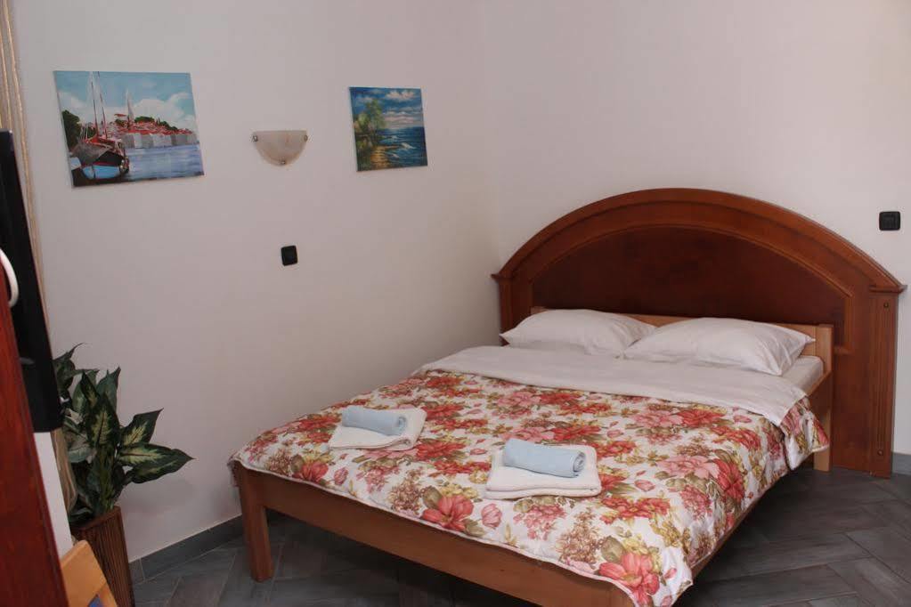 Rooms Laura Medulin Luaran gambar
